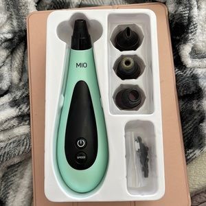 MIO Pore Extraction & Diamond Microdermabrasion Skin Resurfacing System